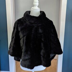 Trina Turk Faux Fur Women's Poncho Black Size S/M Petit Style #D2108341